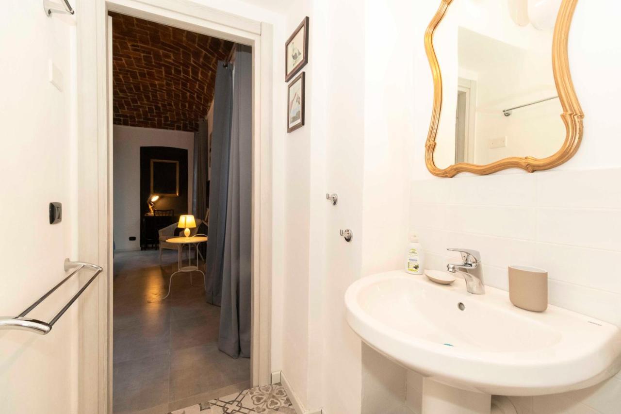 Santa Chiara Apartment Near Piazza Statuto Torino Kültér fotó