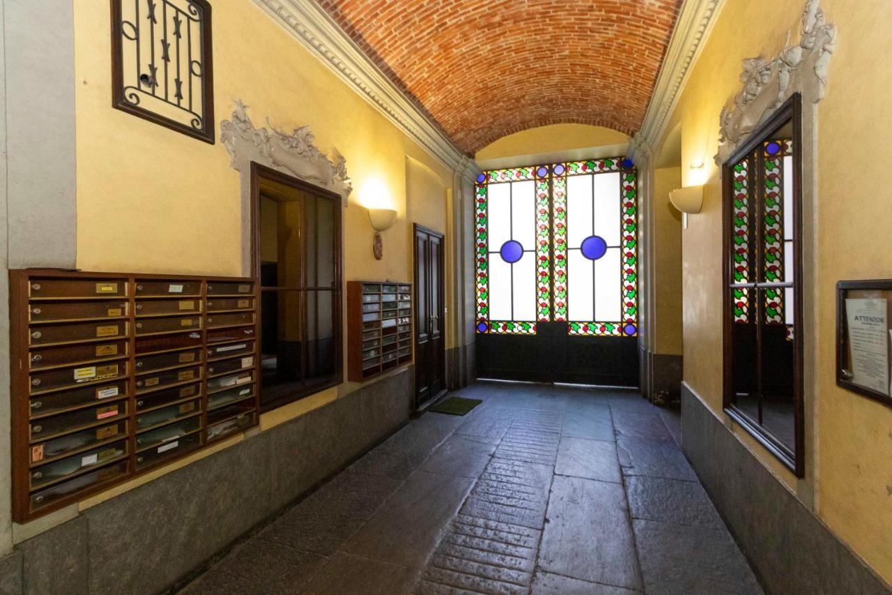 Santa Chiara Apartment Near Piazza Statuto Torino Kültér fotó