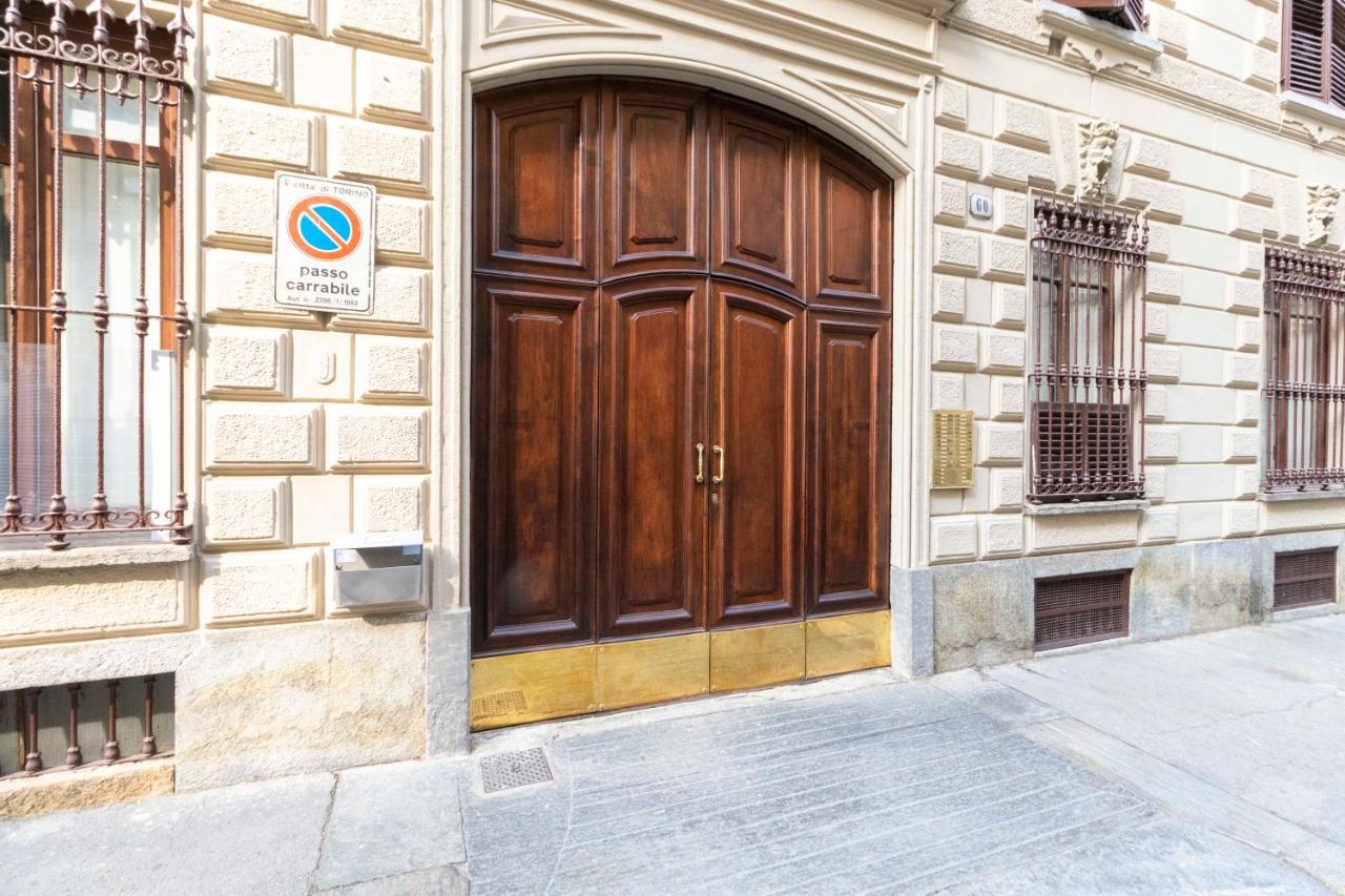 Santa Chiara Apartment Near Piazza Statuto Torino Kültér fotó