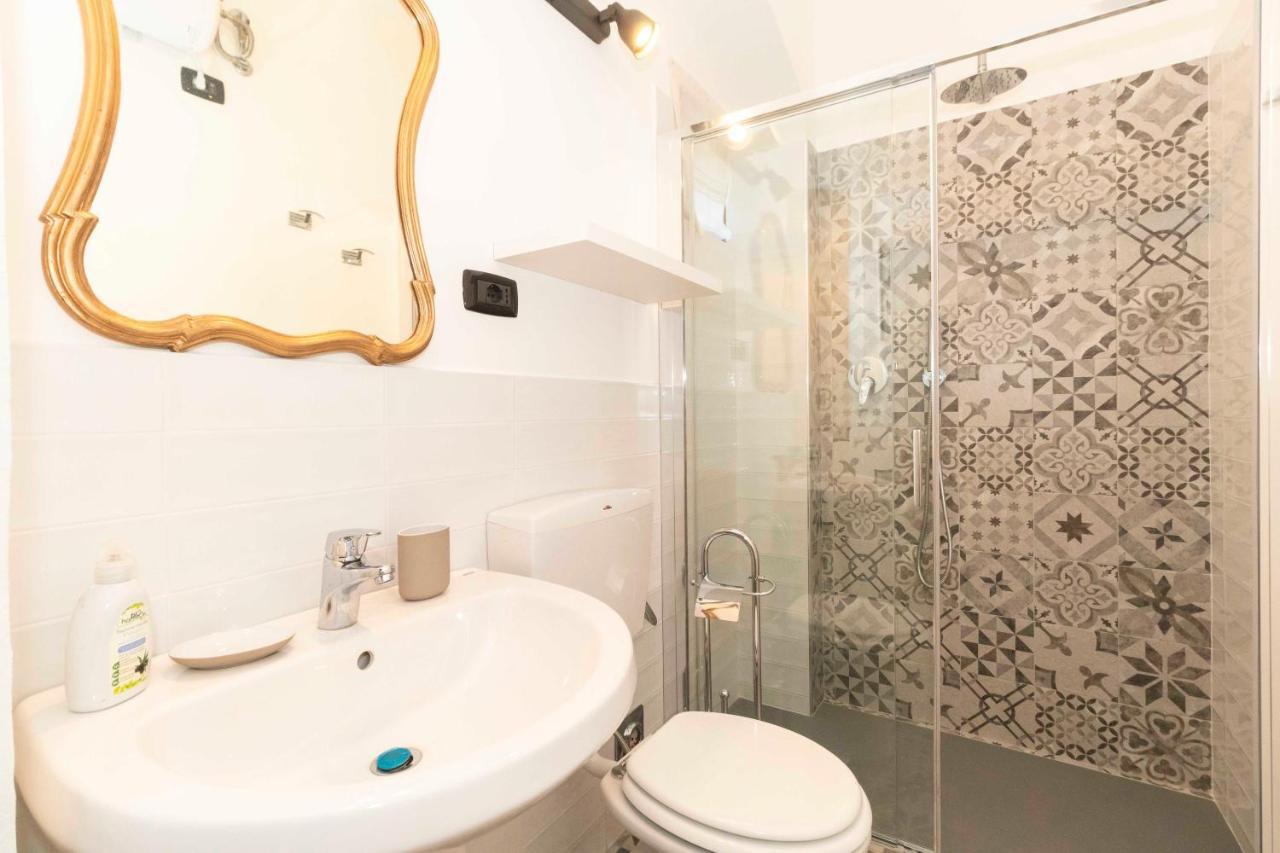 Santa Chiara Apartment Near Piazza Statuto Torino Kültér fotó